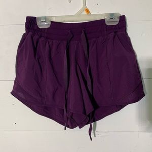 Lululemon Hotty Hot Short 4”